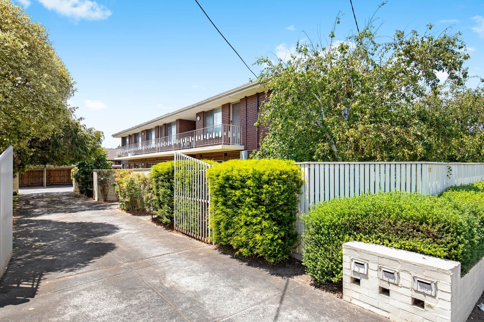2/13 Lower Dandenong Road, Mentone, Mentone - Image 1