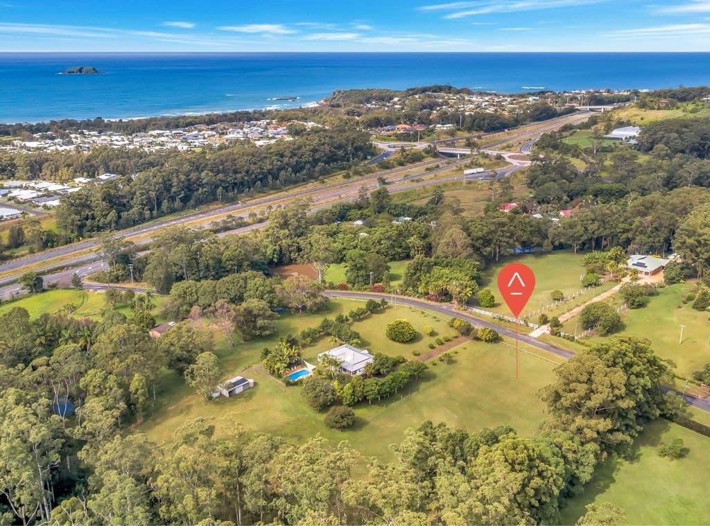 28a Sugarmill Road, Sapphire Beach - Thumbnail 2