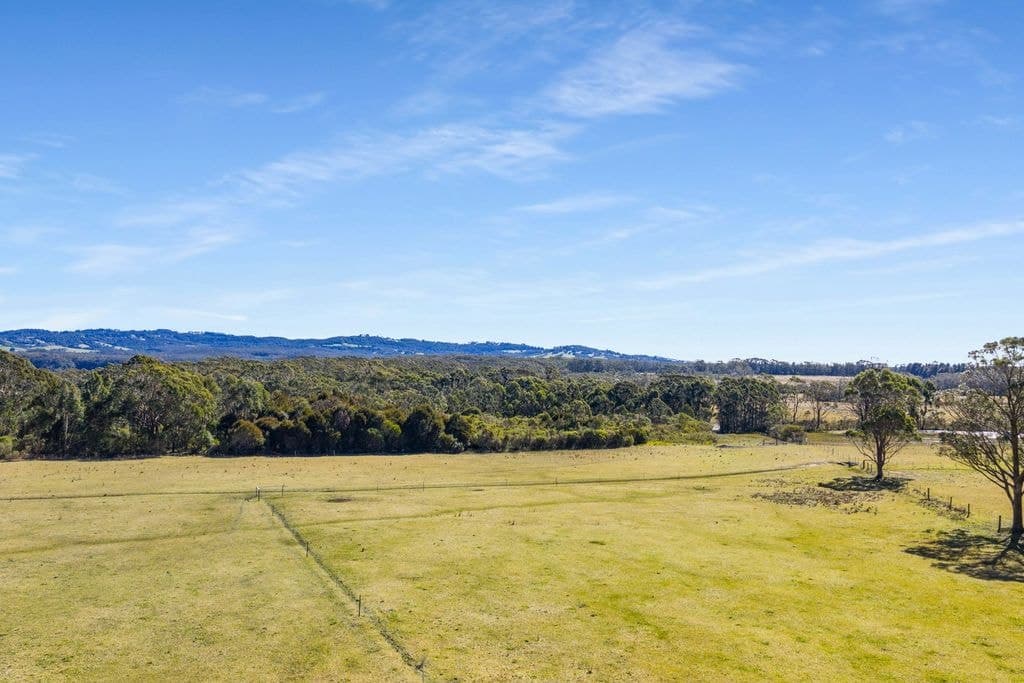 610 Cloonty Road, Carrington Falls - Thumbnail 2