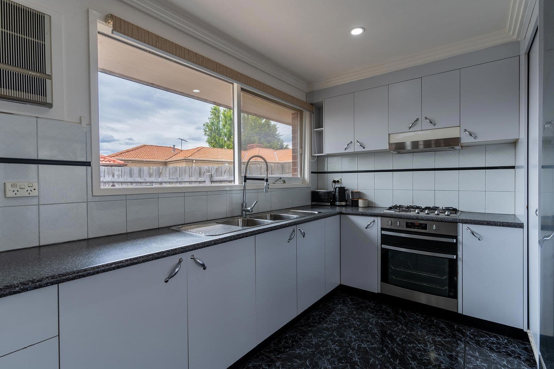 1/86 Malmsbury Drive, Meadow Heights VIC 3048, Meadow Heights - Thumbnail 5