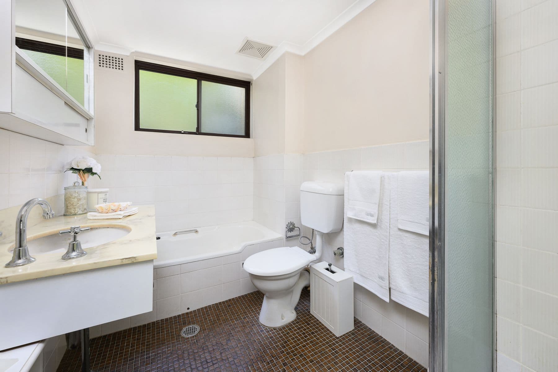 2/5-7 Spencer Road, Killara NSW 2071, Killara - Thumbnail 5