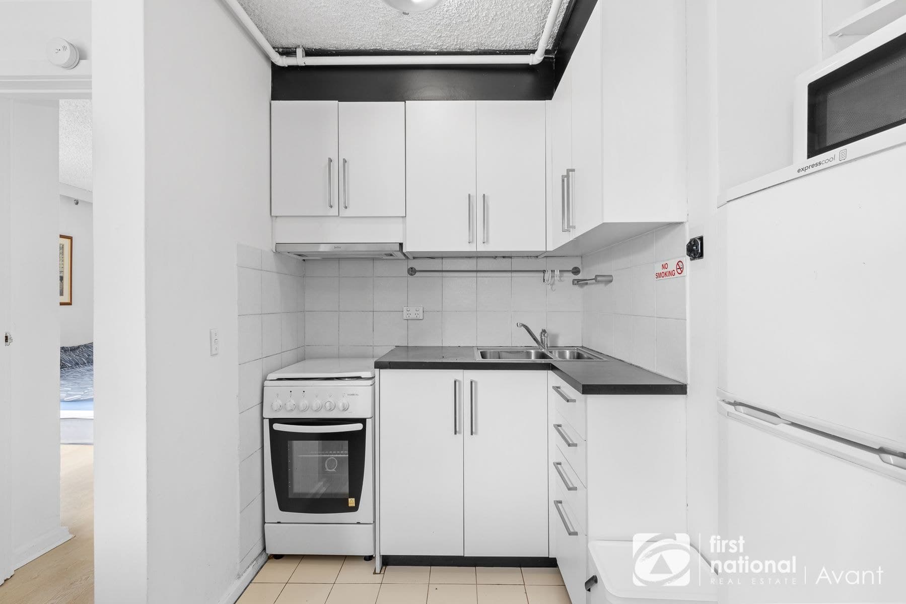 36/131 Lonsdale Street, Melbourne VIC 3000, Melbourne - Thumbnail 2