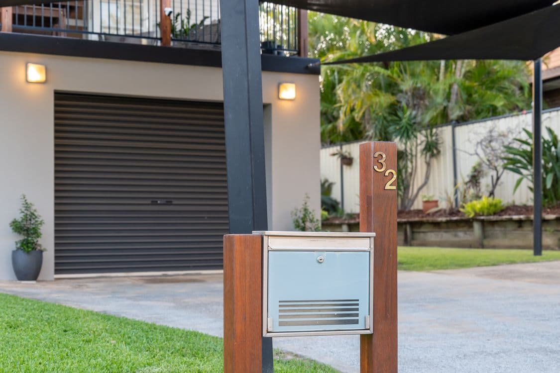32 Grevillea Street, EVERTON HILLS, QLD 4053, Everton Hills - Thumbnail 2