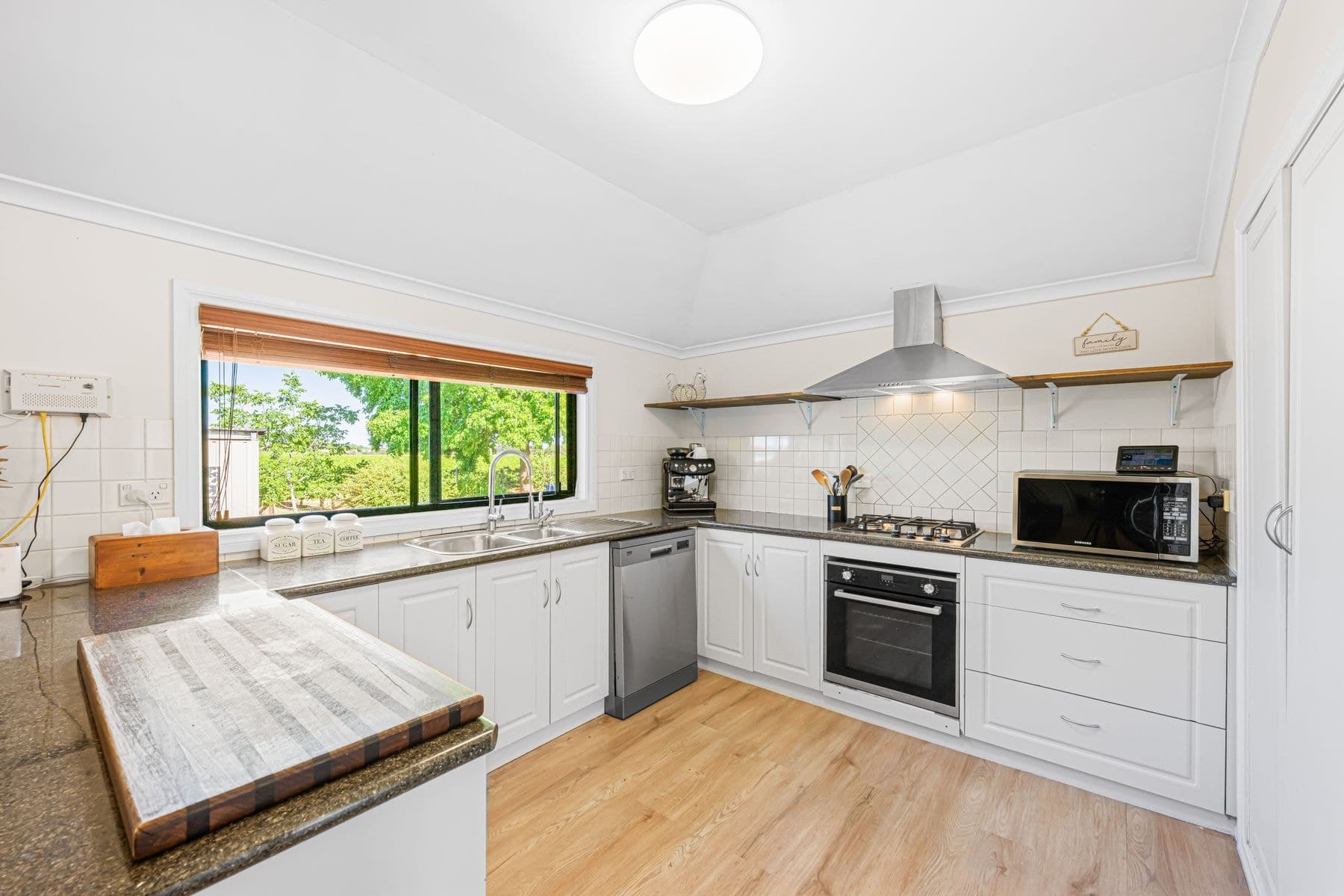 8406 Calder Highway, Red Cliffs - Thumbnail 7