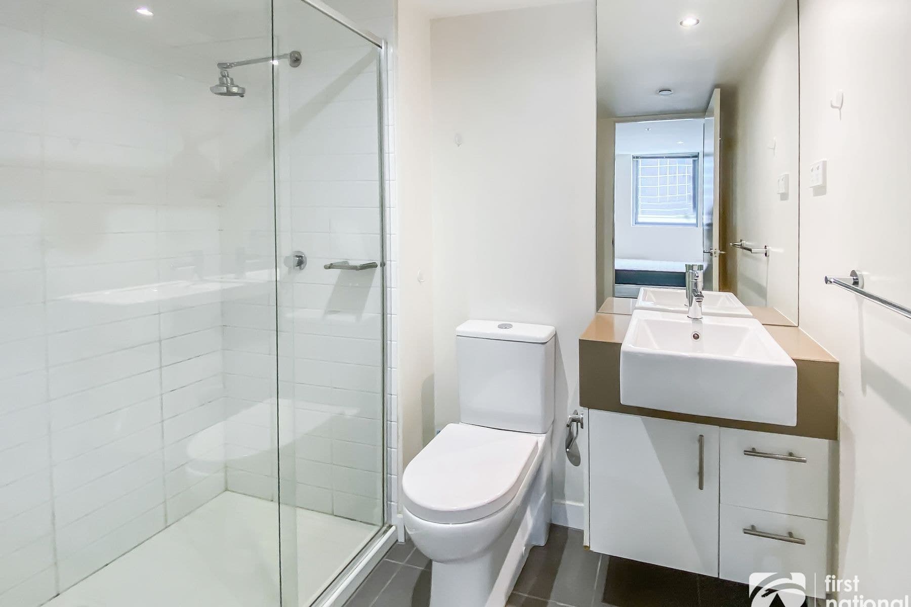 705/8 Exploration Lane, Melbourne VIC 3000, Melbourne - Thumbnail 6