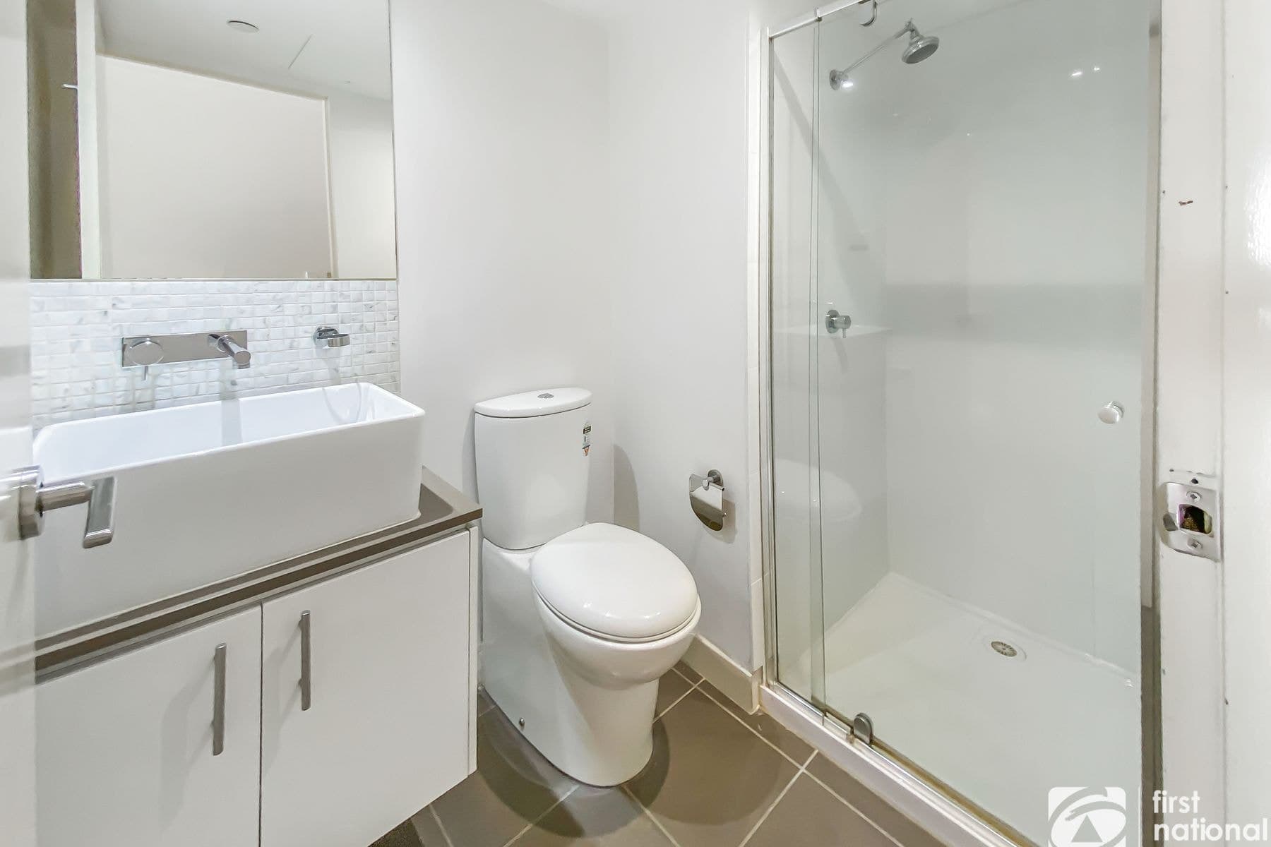 705/8 Exploration Lane, Melbourne VIC 3000, Melbourne - Thumbnail 7
