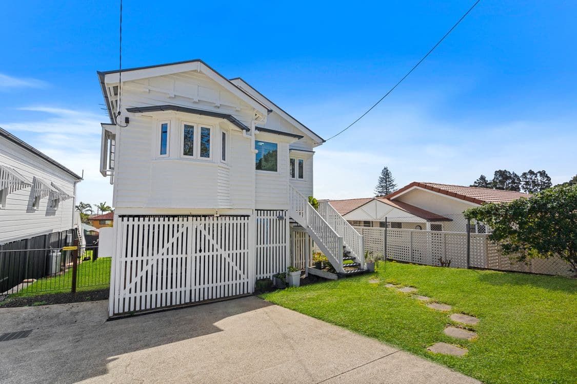 241 Manly Road, MANLY WEST, QLD 4179, Manly West - Image 1