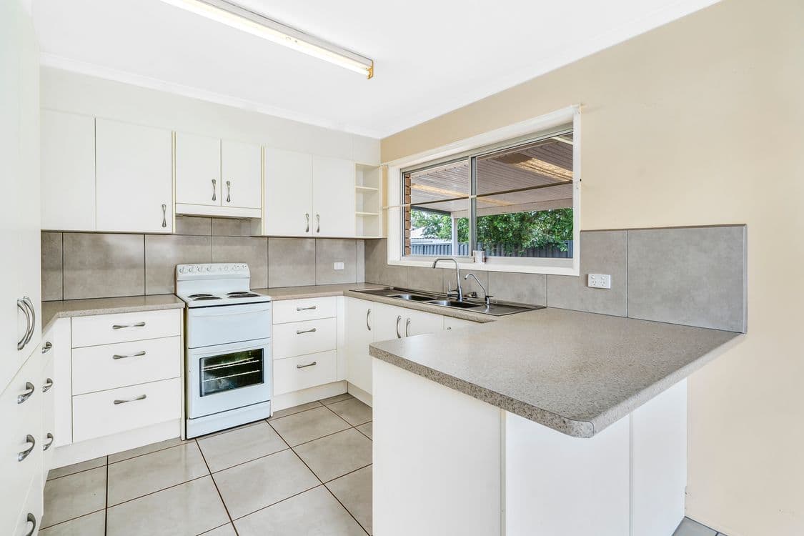 13 Browning Boulevard, BATTERY HILL, QLD 4551, Battery Hill - Thumbnail 6