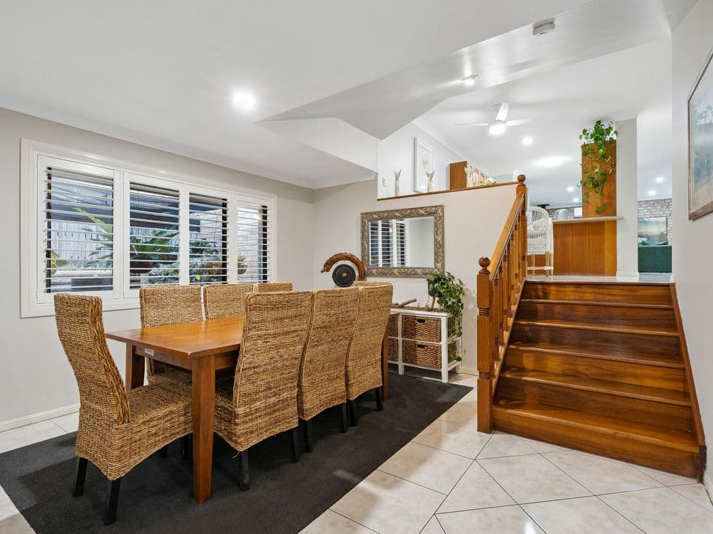 9 Riviera Court, CORNUBIA, QLD 4130, Cornubia - Thumbnail 3