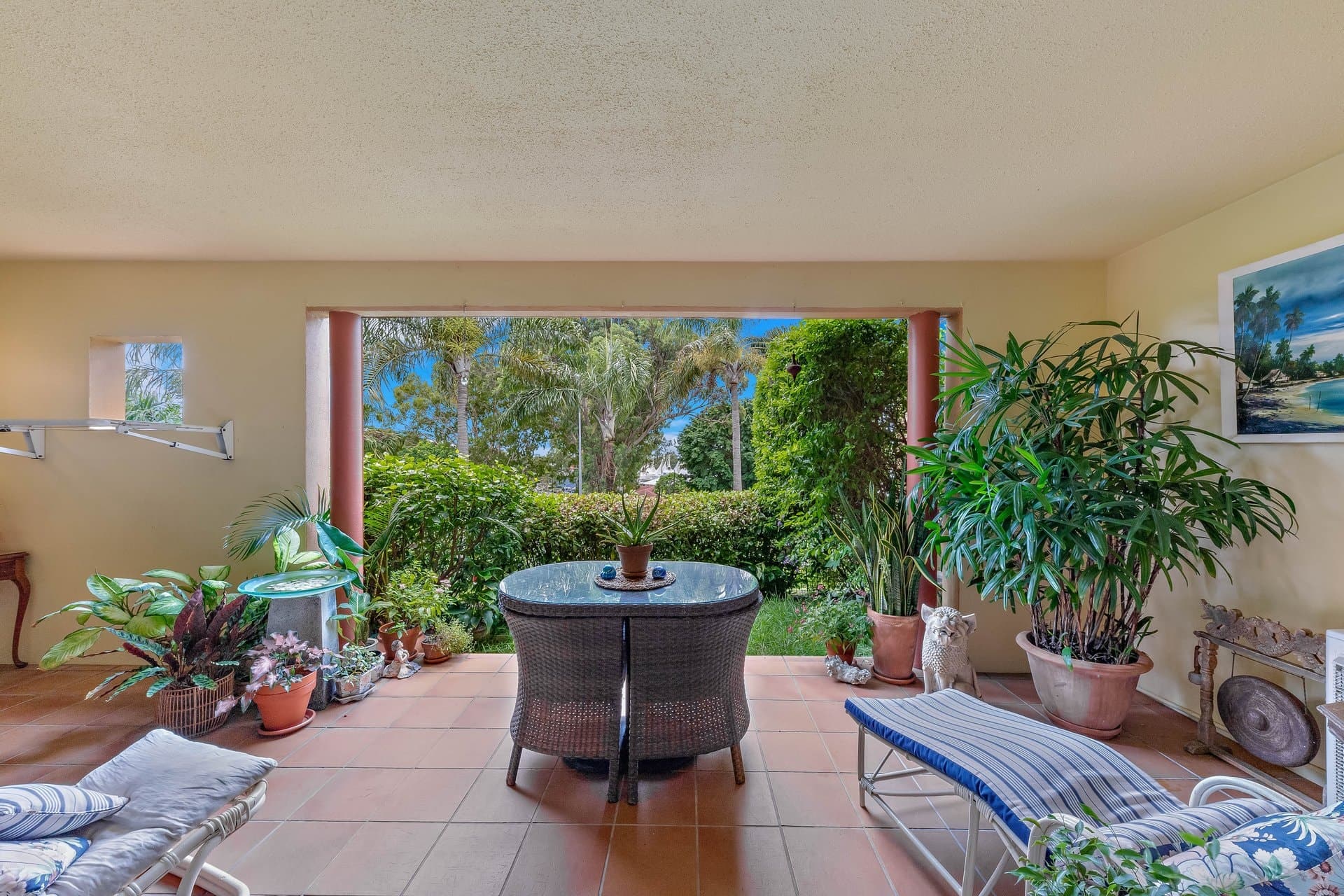 2/24 Island Drive, CANNONVALE QLD 4802, Cannonvale - Thumbnail 2
