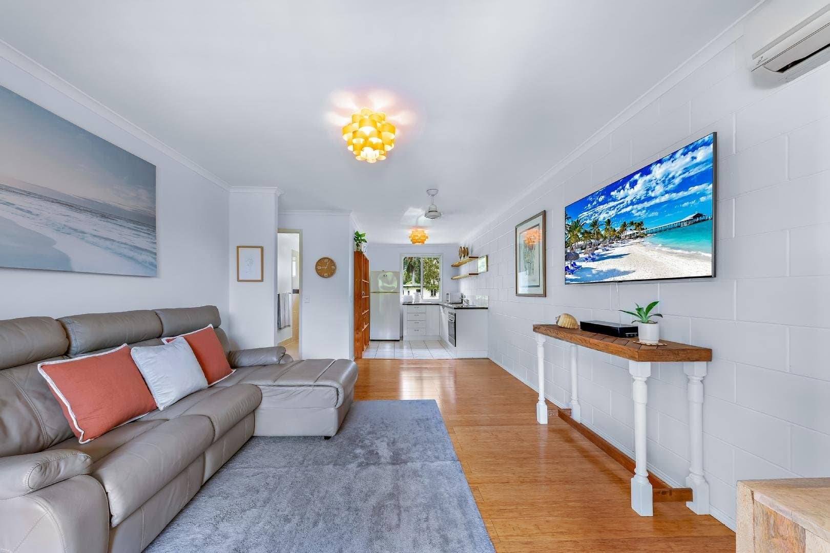 18/6 St Martins Lane, CANNONVALE QLD 4802, Cannonvale - Image 1