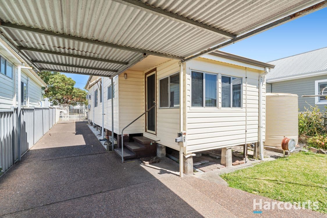 9654/18 Fletcher Street, Adamstown, NSW 2289, Adamstown - Thumbnail 2