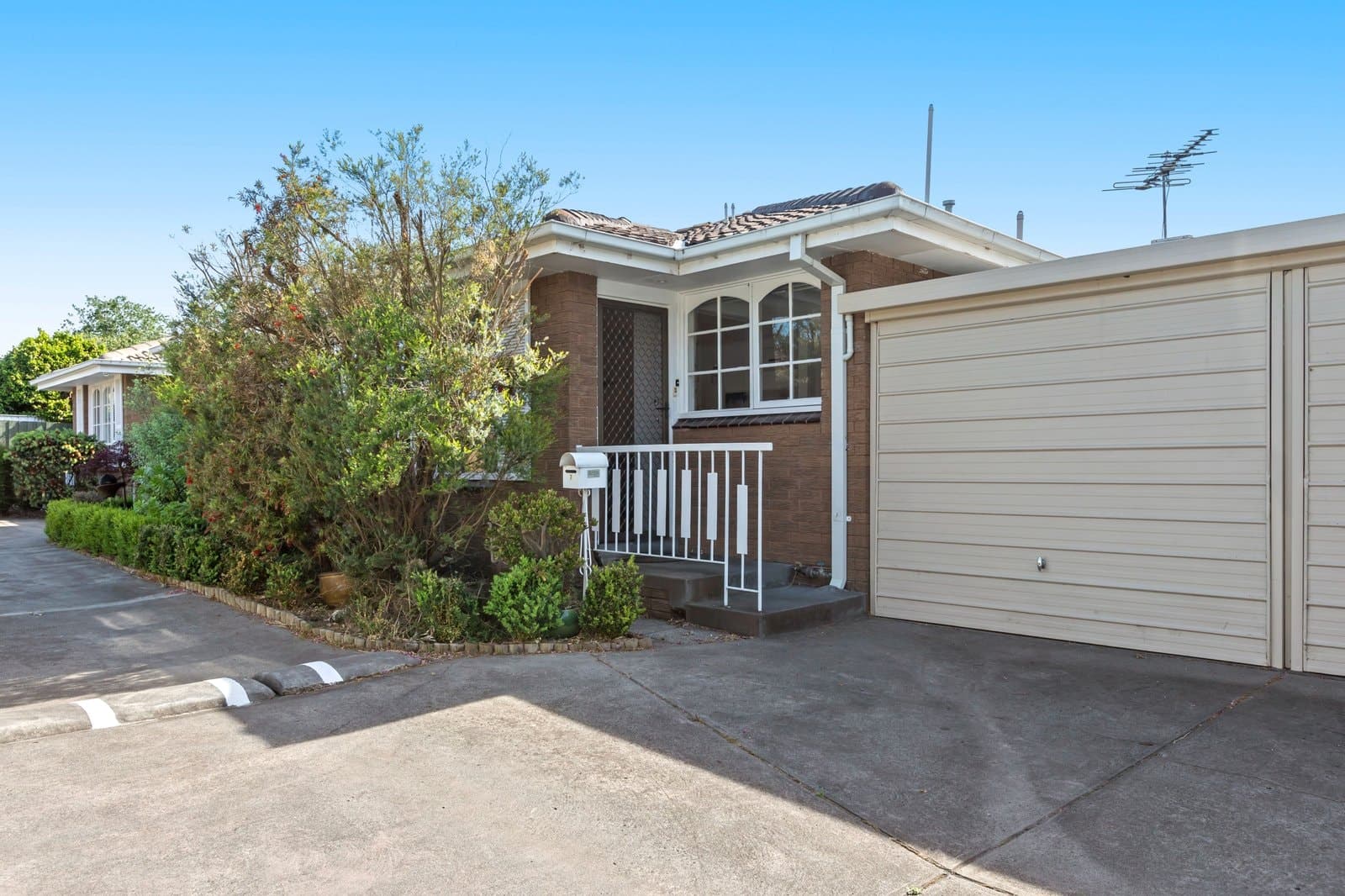 7/8 Latrobe Street, MENTONE, Mentone - Image 1