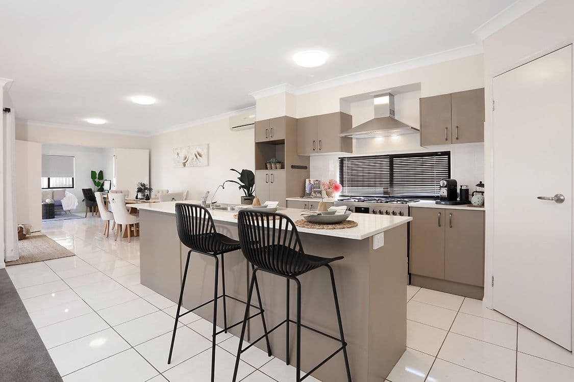 8 Carrieton Street, Ormeau, QLD 4208, Ormeau - Thumbnail 5