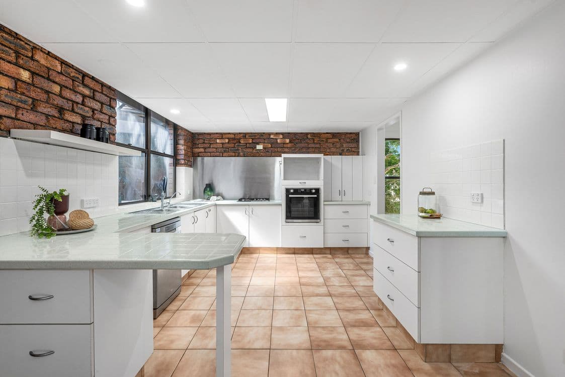 5 Maranoa Street, CARINA HEIGHTS, QLD 4152, Carina Heights - Thumbnail 7