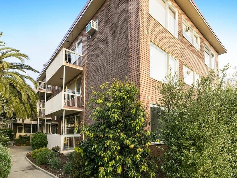 8/46 Westbury Street, ST KILDA EAST, St Kilda East - Image 1