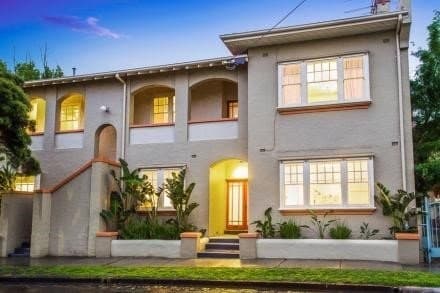6/9 Charnwood Road, ST KILDA, St Kilda - Image 1