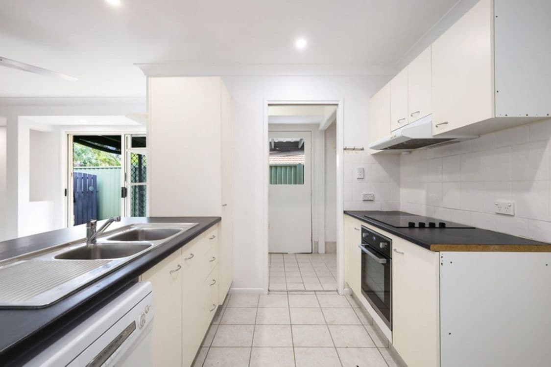 66 Lambor Drive, Mudgeeraba, QLD 4213, Mudgeeraba - Thumbnail 4