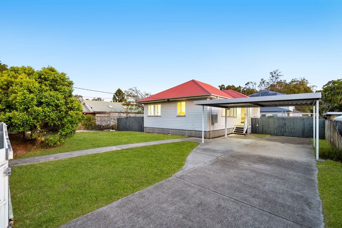23 Swayne Street, CARINA HEIGHTS, QLD 4152, Carina Heights - Thumbnail 2