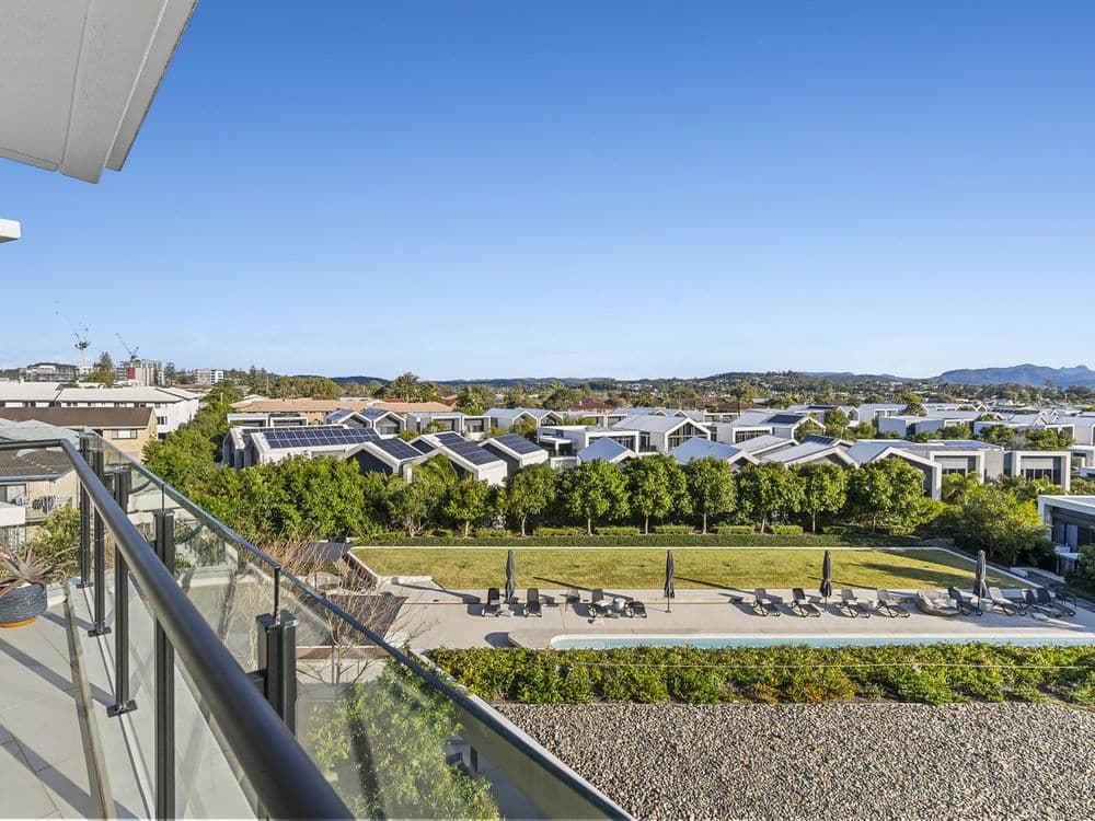 1407/1328 Gold Coast Highway, Palm Beach, QLD 4221, Palm Beach - Thumbnail 2