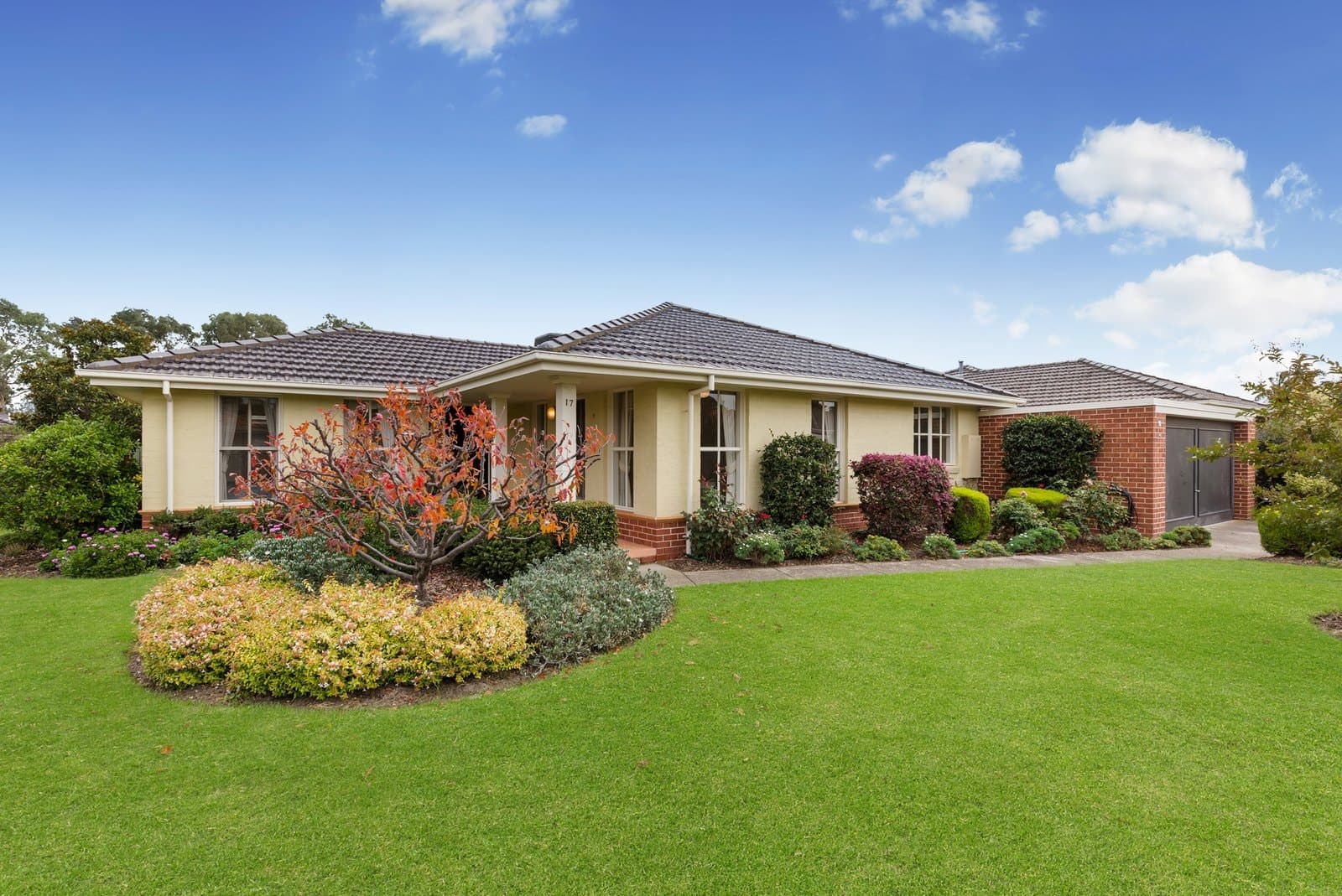 17 Albert Place, DINGLEY VILLAGE, Dingley Village - Image 1