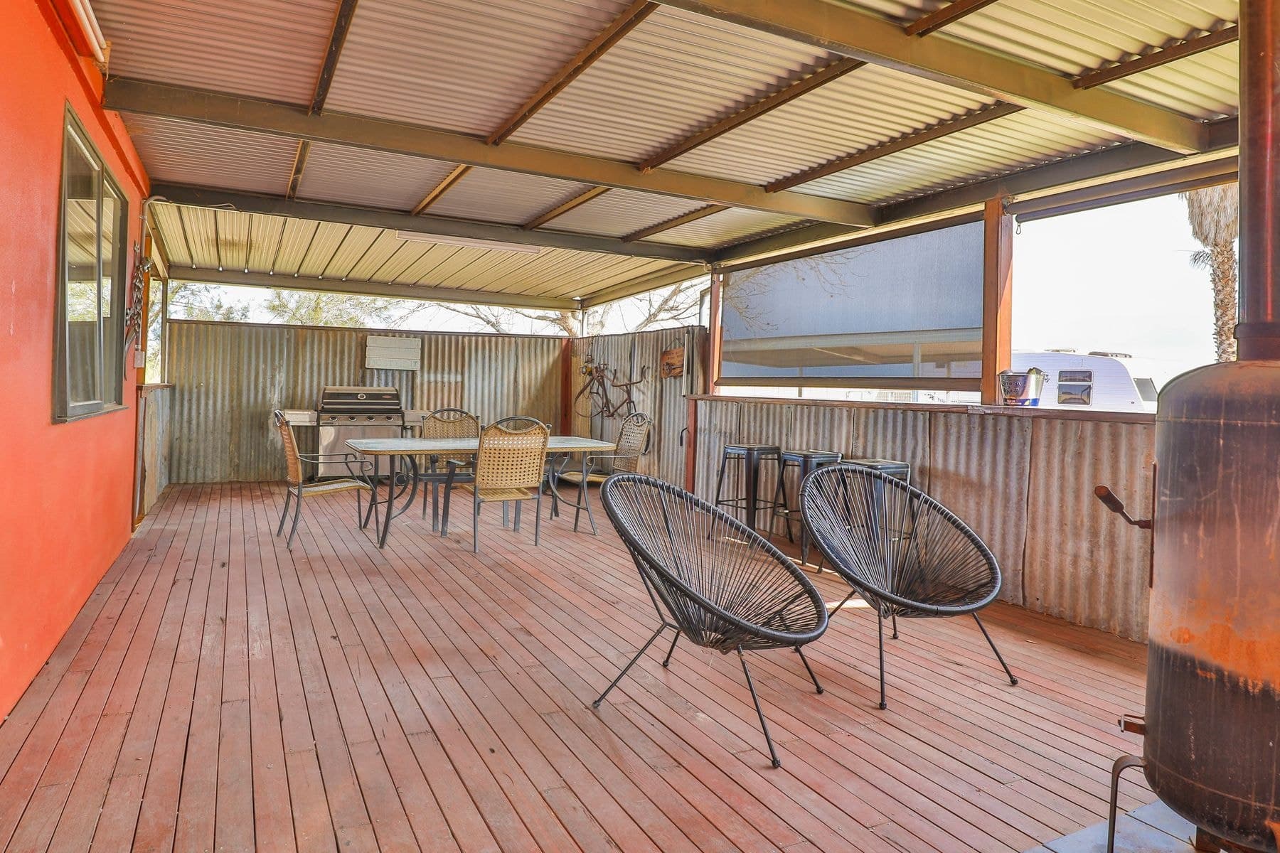 316 Dairtnunk Avenue, Cardross - Thumbnail 2