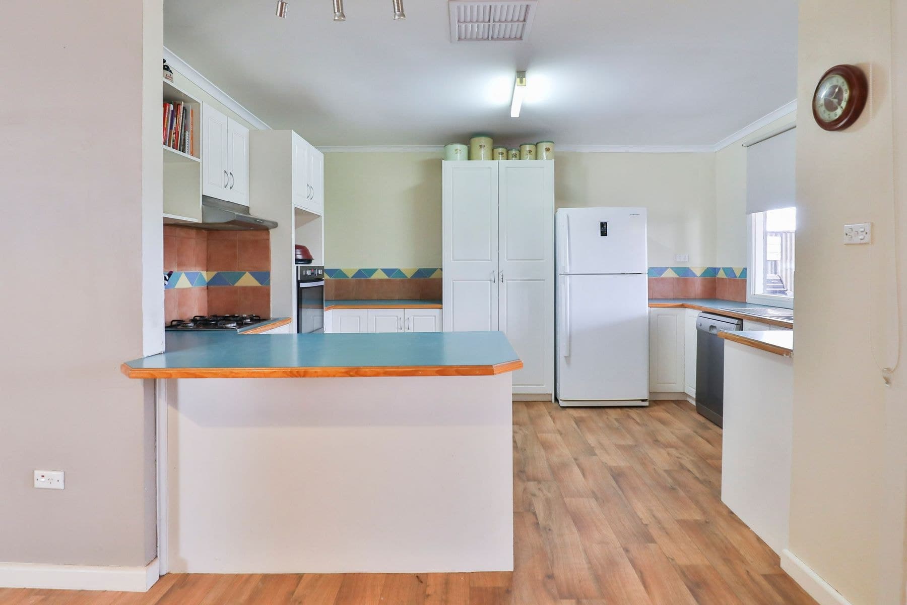 316 Dairtnunk Avenue, Cardross - Thumbnail 6