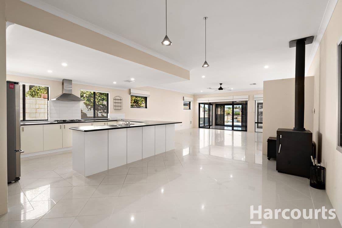 98 Murray Waters Boulevard, SOUTH YUNDERUP, WA 6208, South Yunderup - Thumbnail 6
