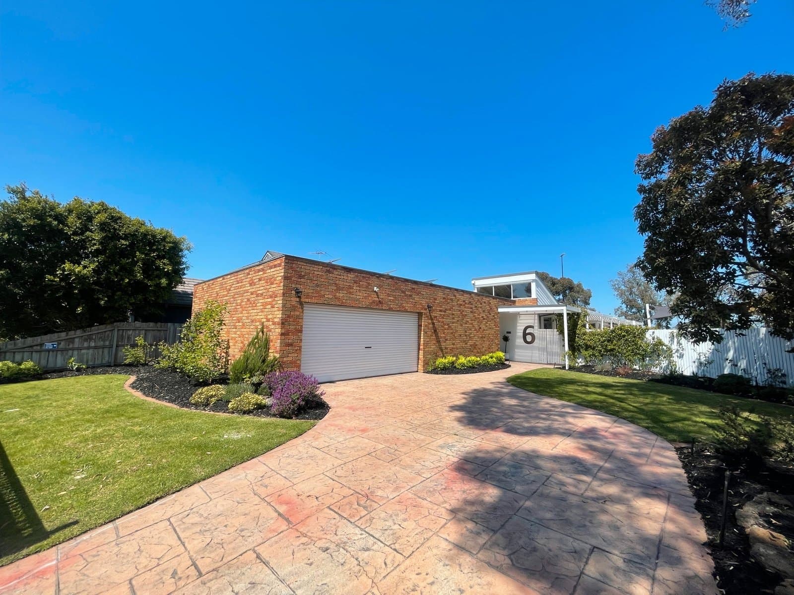 6 Batten Place, ASPENDALE GARDENS, Aspendale Gardens - Image 1