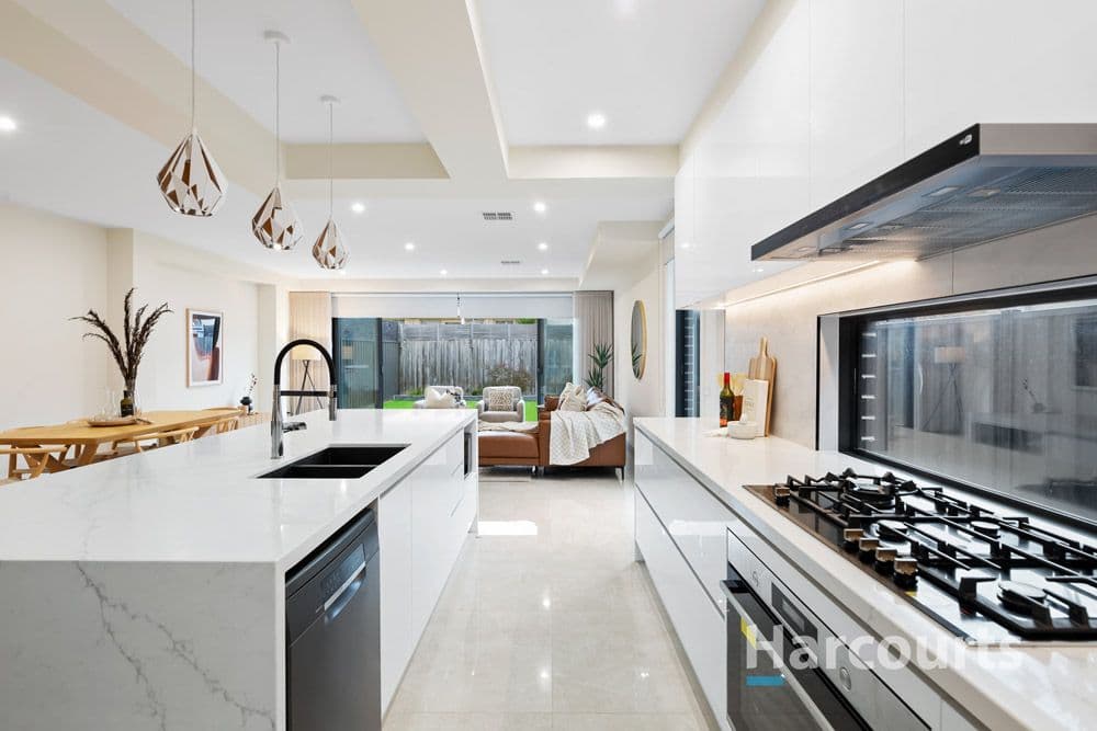 10A Luain Avenue, OAKLEIGH SOUTH, VIC 3167, Oakleigh South - Thumbnail 3