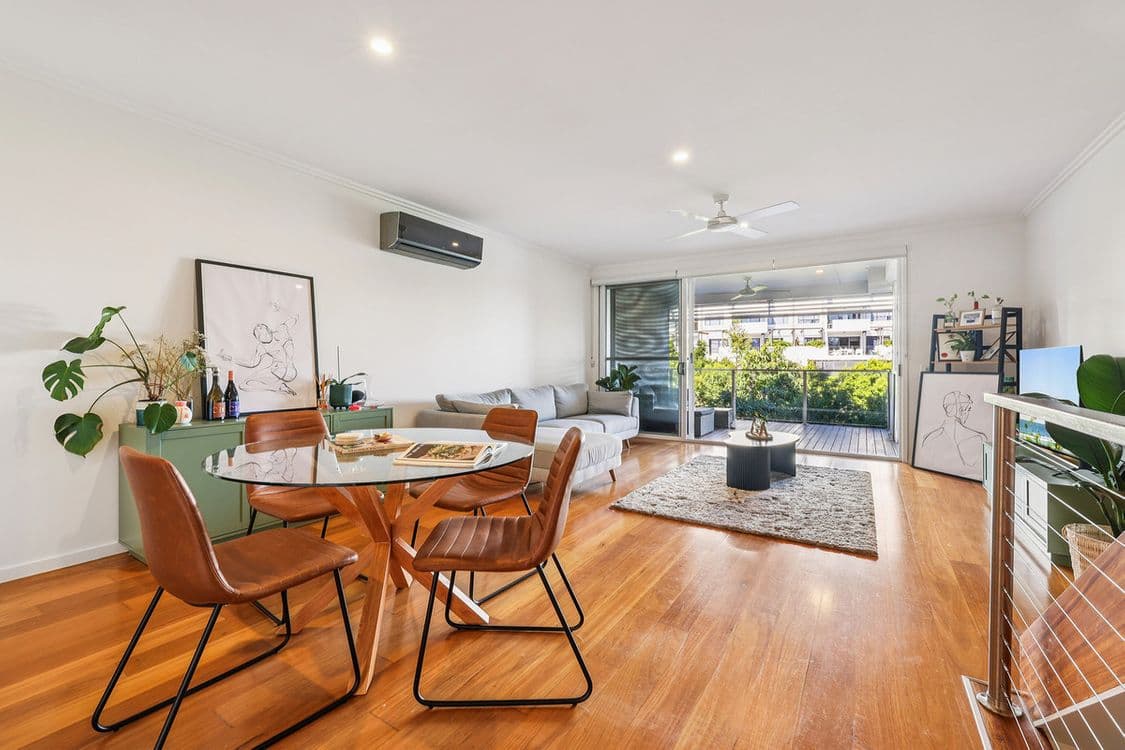 24 Brooklyn Crescent, Robina, QLD 4226, Robina - Thumbnail 2