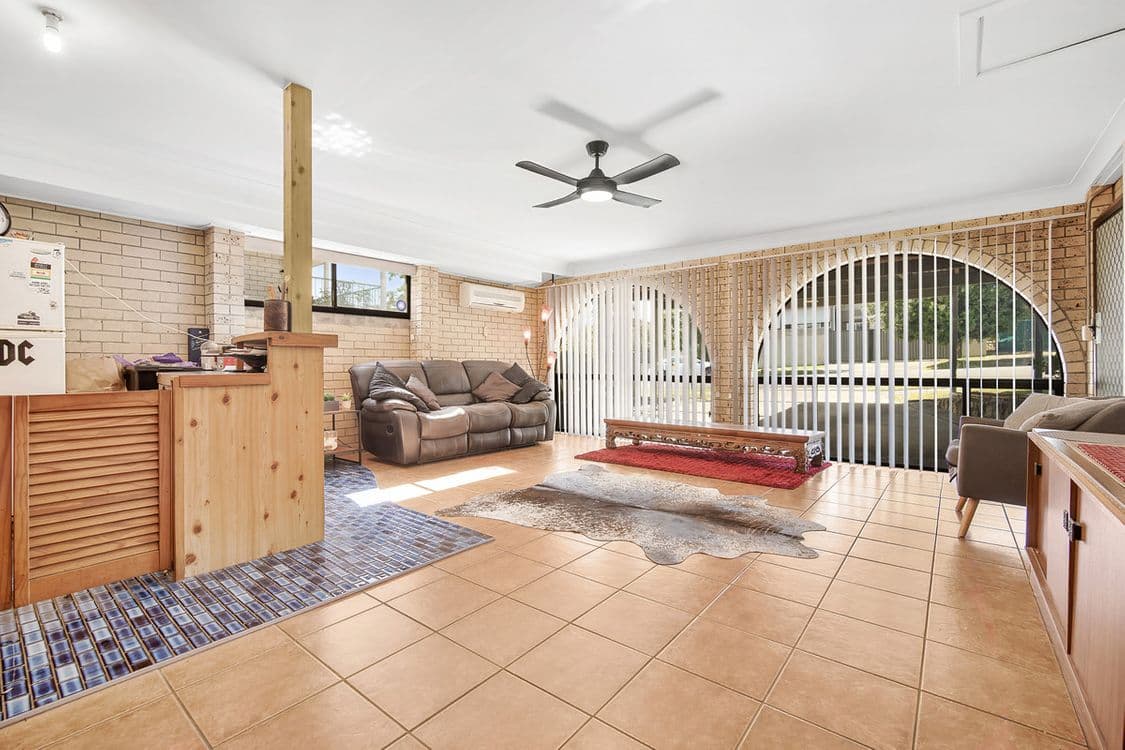 120 Wilson Street, Labrador, QLD 4215, Labrador - Thumbnail 6