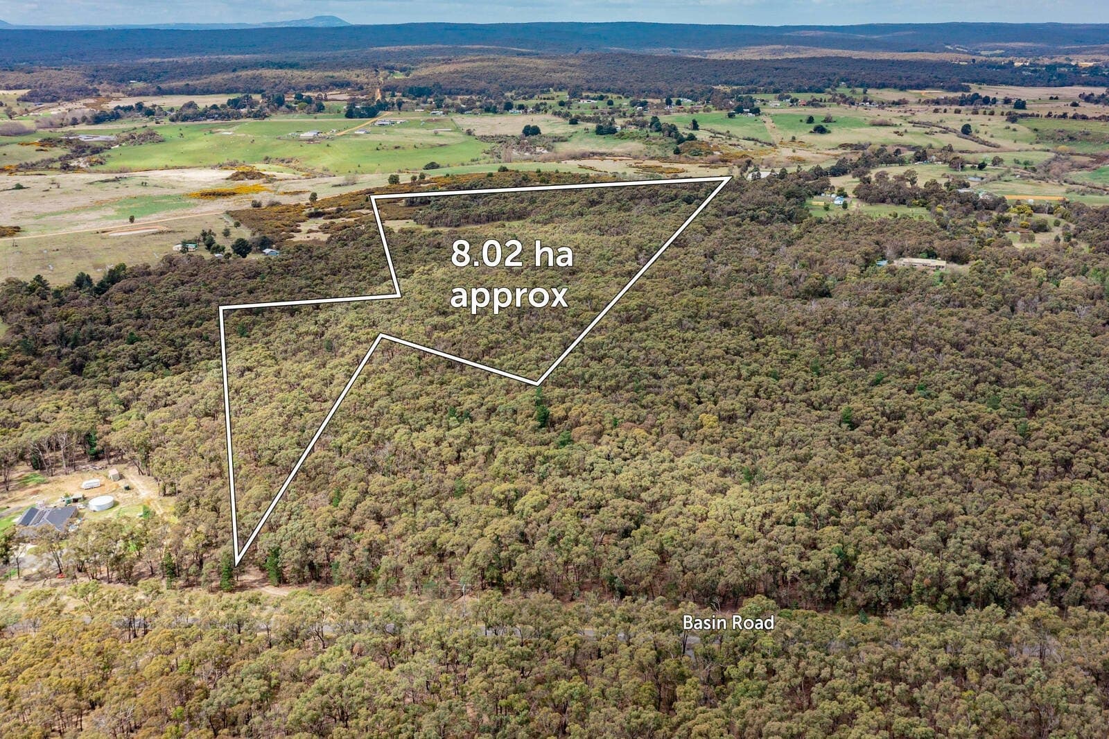 27a Basin Road,
                        
                    
                    
                        
                            Scarsdale, Scarsdale - Thumbnail 2