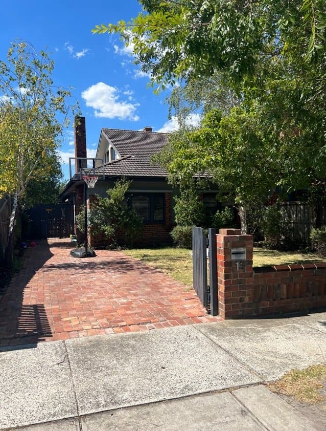 10 Valanne Street, BRIGHTON EAST, Brighton East - Image 1