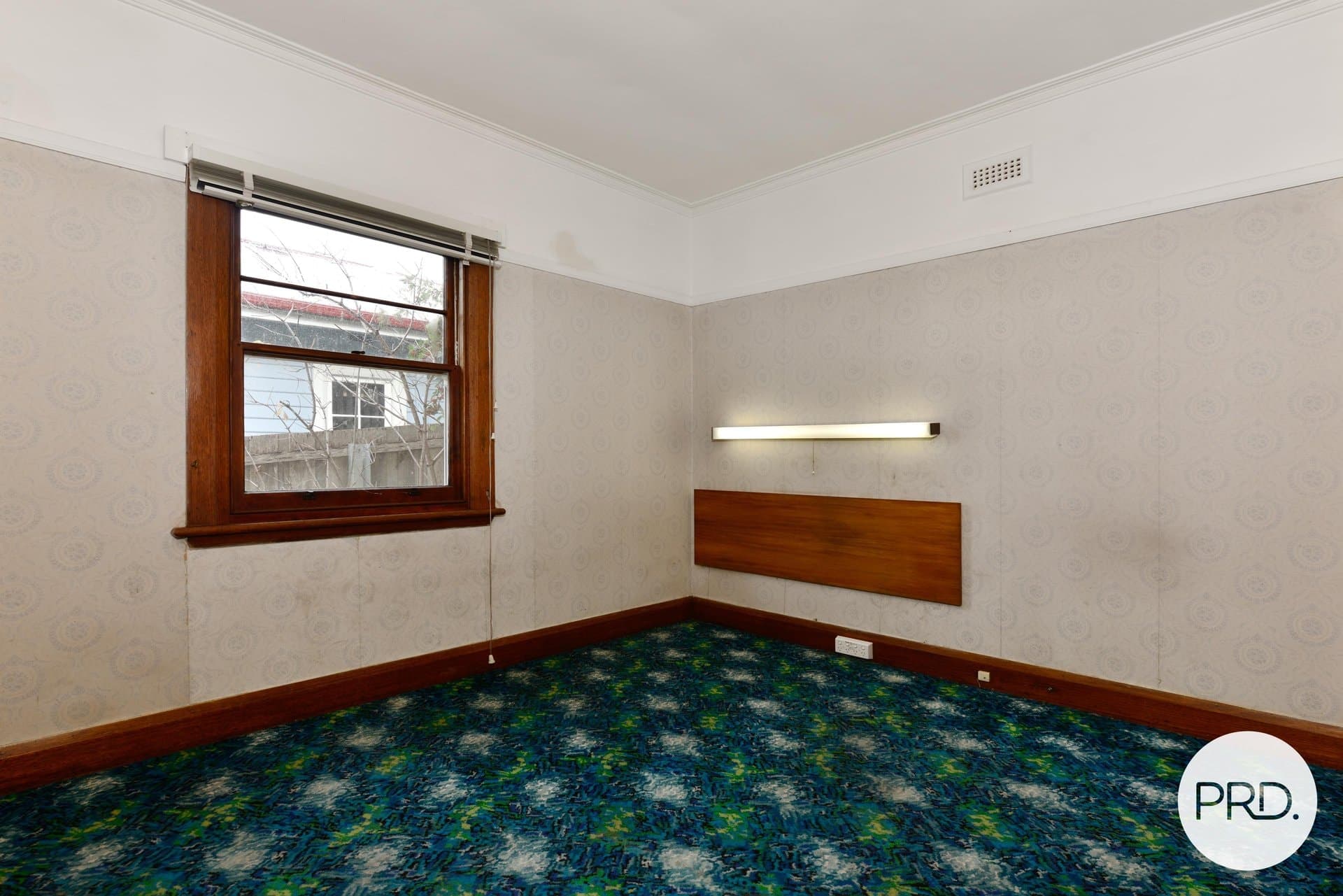 27
                Barnett
                Avenue
            
            
            
            new norfolk
            
            
            TAS,
            7140, New Norfolk Property Image - Thumbnail 7