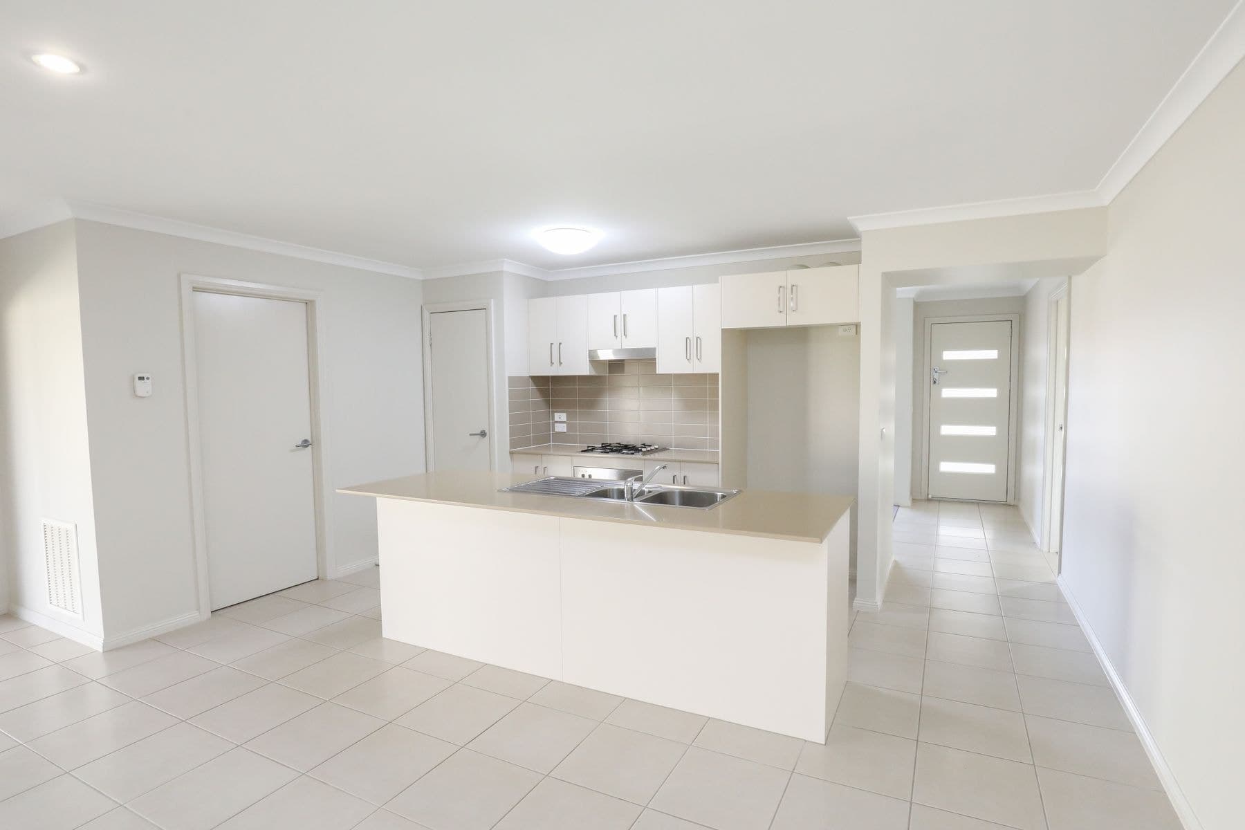 27 Montana  Drive, Mildura - Thumbnail 2
