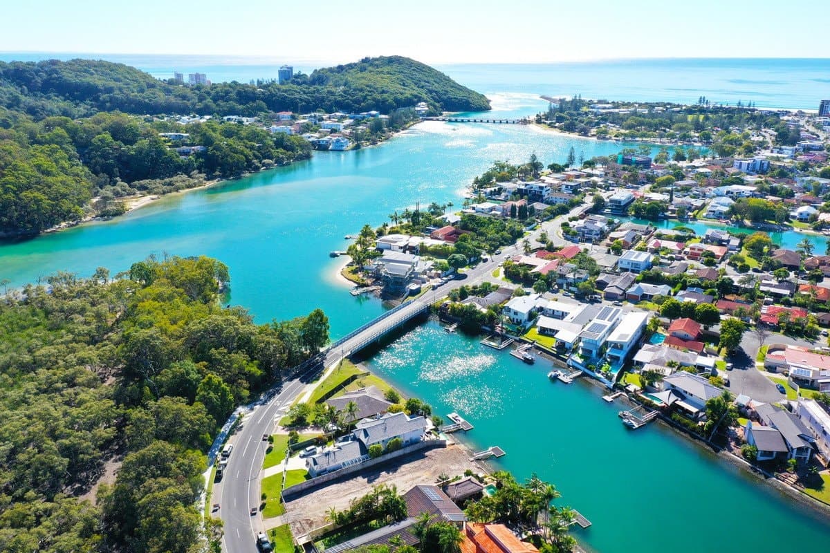 106 Tallebudgera Drive, Palm Beach QLD 4221, Palm Beach - Thumbnail 7