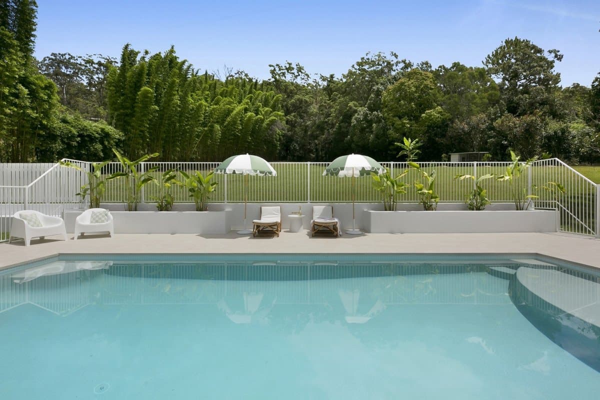 556 Tallebudgera Creek Road, Tallebudgera Valley QLD 4228, Tallebudgera Valley Property Image - Thumbnail 3