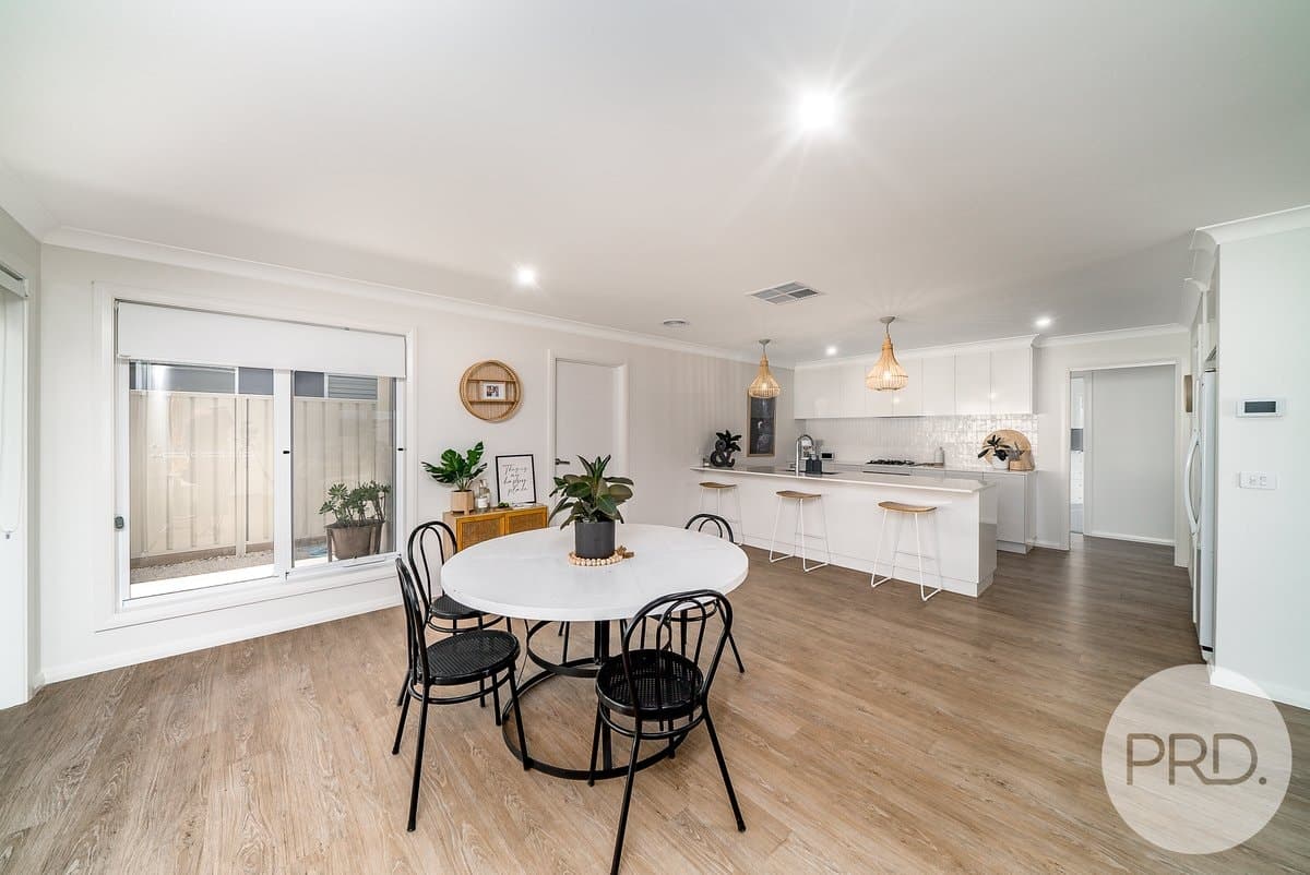 2 Unaipon Street, LLOYD NSW 2650, Lloyd - Thumbnail 5