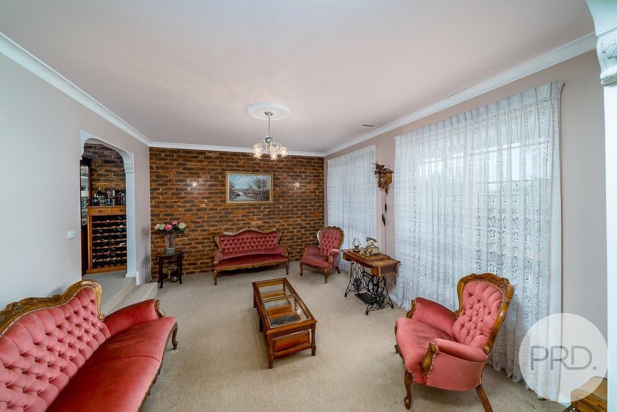 86 Amaroo Street, KOORINGAL NSW 2650, Kooringal - Thumbnail 5