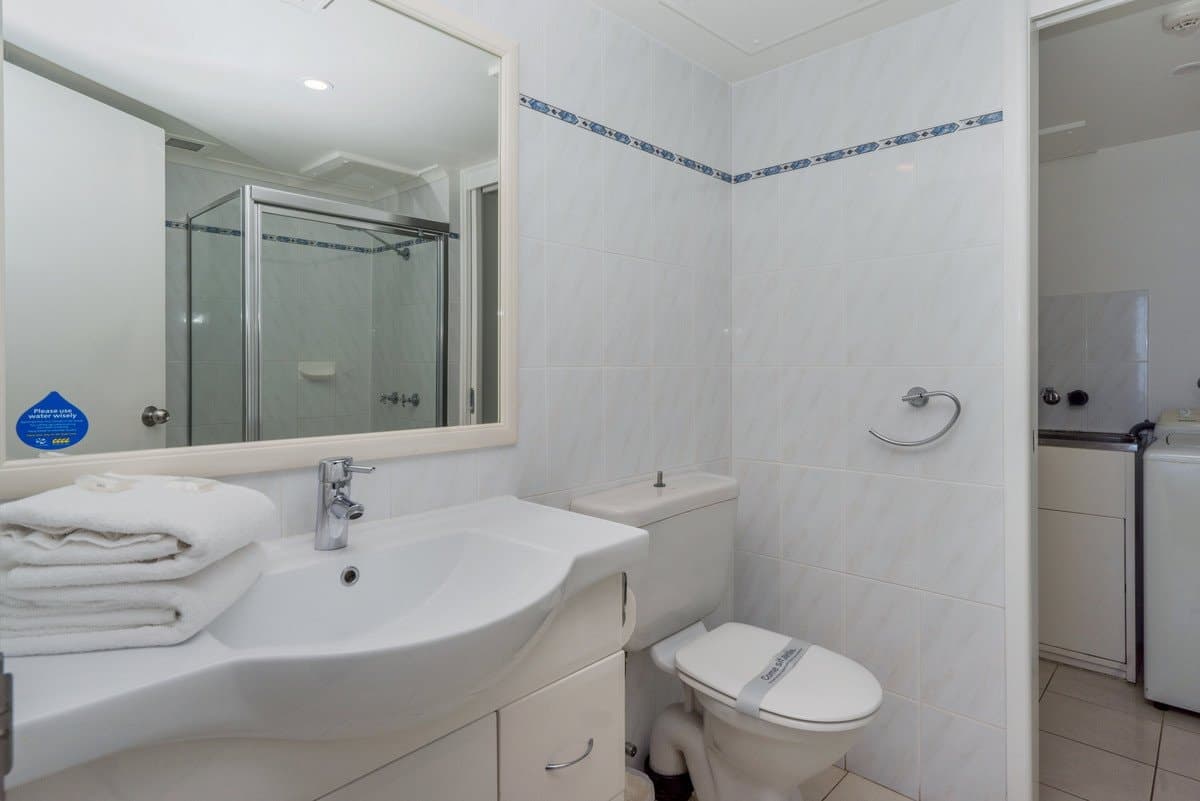 1003/12 Enderley Avenue, Surfers Paradise QLD 4217, Surfers Paradise Property Image - Thumbnail 6