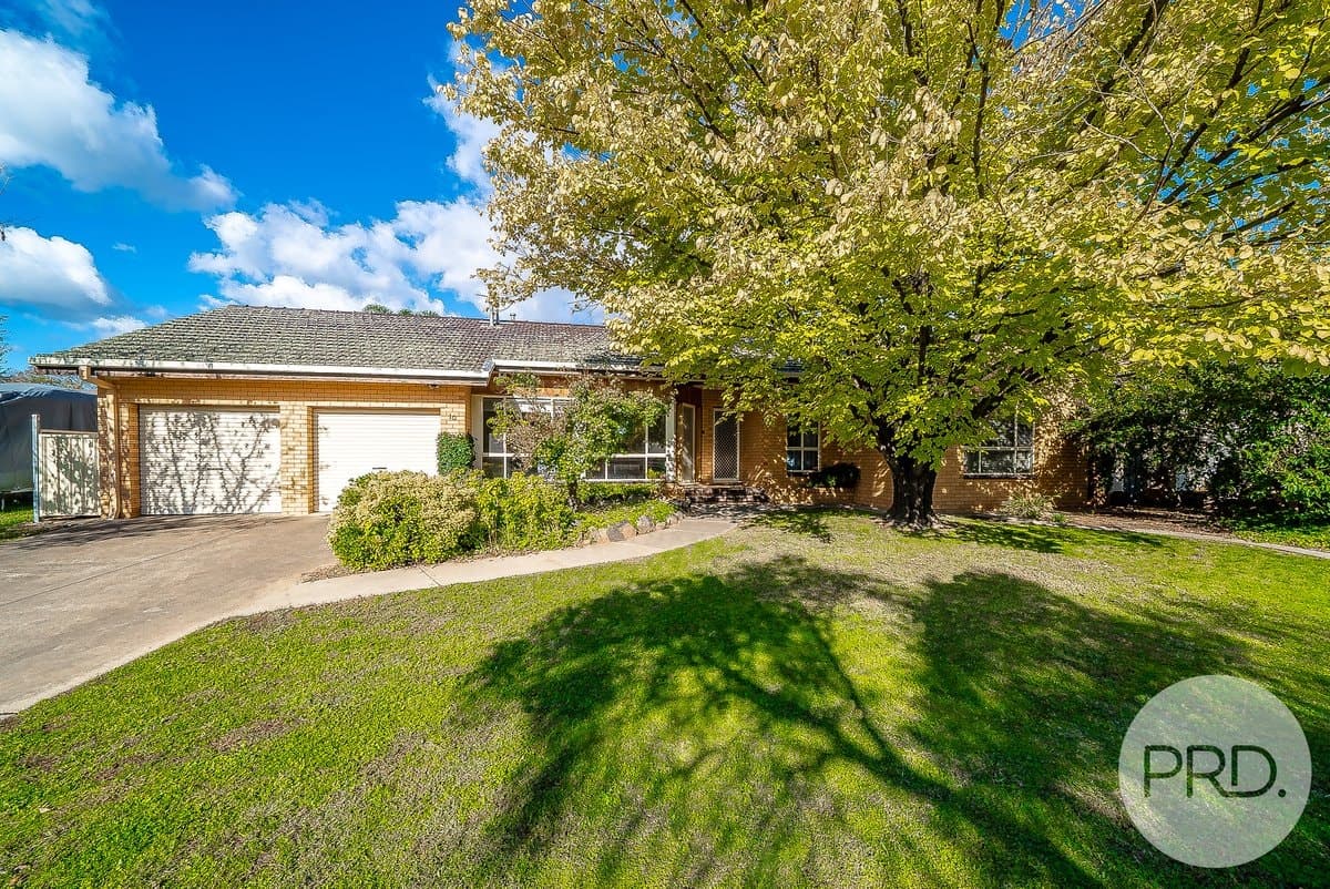 10 Norfolk Avenue, LAKE ALBERT NSW 2650, Lake Albert - Image 1