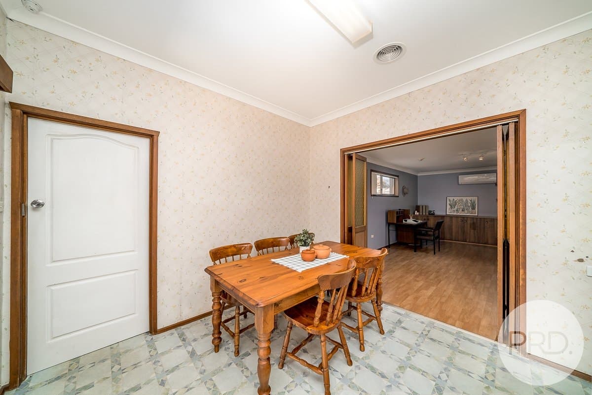 10 Norfolk Avenue, LAKE ALBERT NSW 2650, Lake Albert - Thumbnail 6