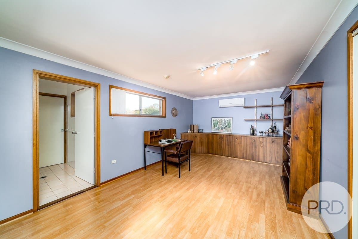 10 Norfolk Avenue, LAKE ALBERT NSW 2650, Lake Albert - Thumbnail 7