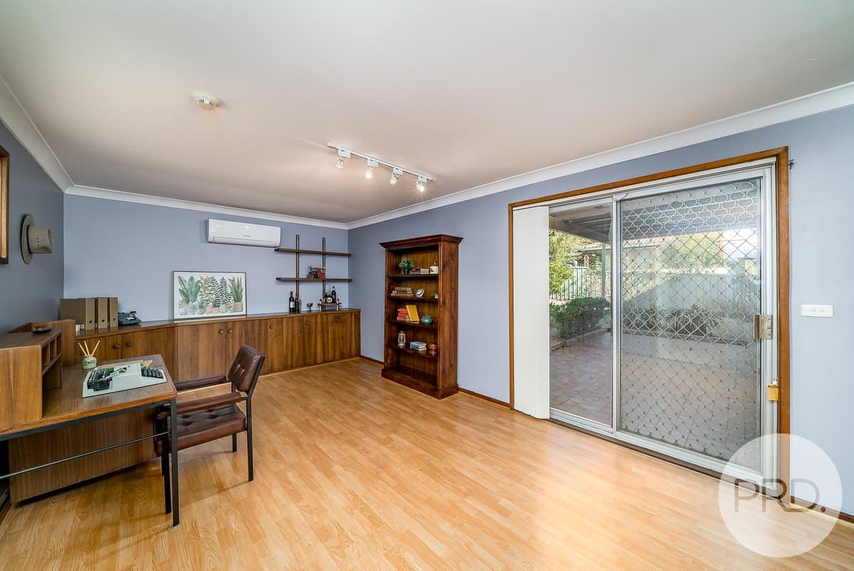 10 Norfolk Avenue, LAKE ALBERT NSW 2650, Lake Albert - Thumbnail 8