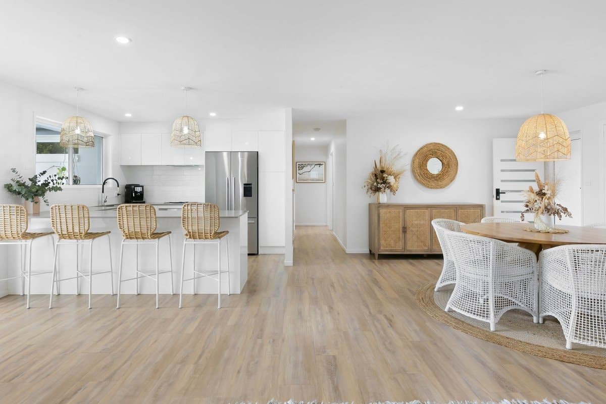 12 Joeith Court, MIAMI QLD 4220, Miami - Thumbnail 2
