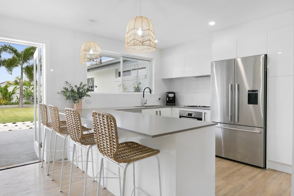 12 Joeith Court, MIAMI QLD 4220, Miami - Thumbnail 6