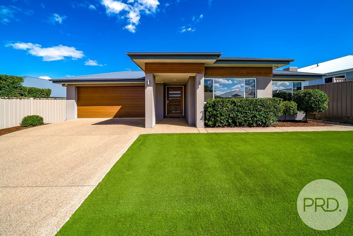 27 Chang Avenue, LLOYD NSW 2650, Lloyd - Image 1
