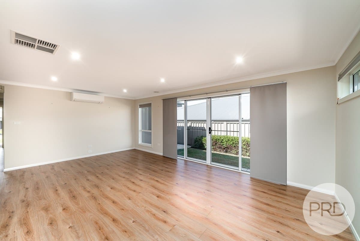 27 Chang Avenue, LLOYD NSW 2650, Lloyd - Thumbnail 6
