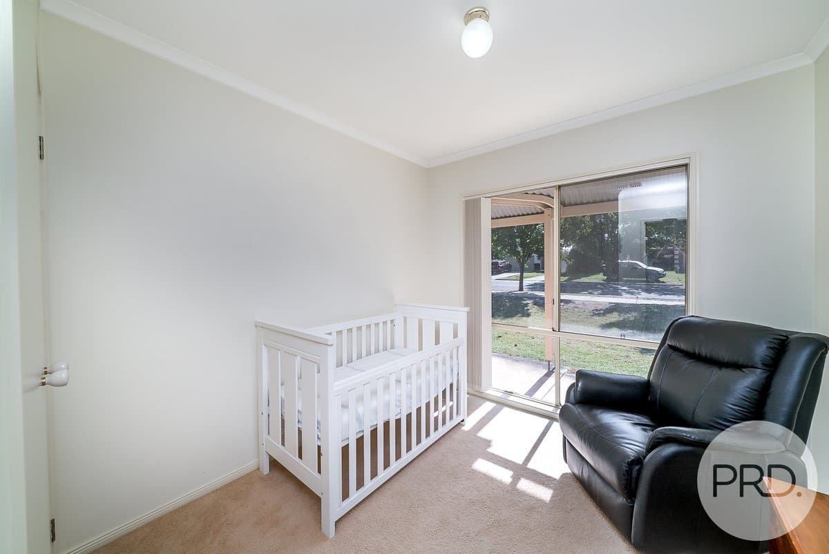 54 Yentoo Drive, GLENFIELD PARK NSW 2650, Glenfield Park - Thumbnail 7
